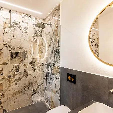 Erbacher Living Nature Apartments Suites Bolzano Exterior photo
