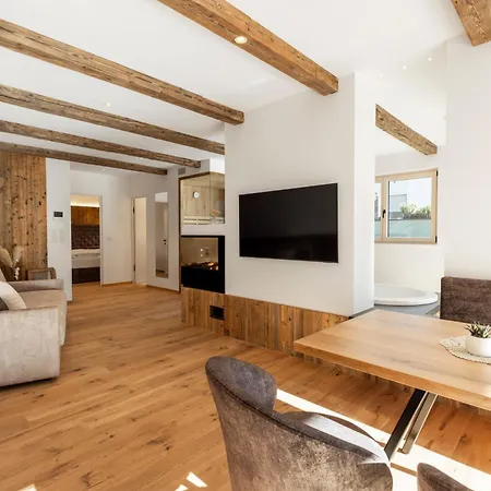 Erbacher Living Nature Apartments Suites Bolzano Exterior photo